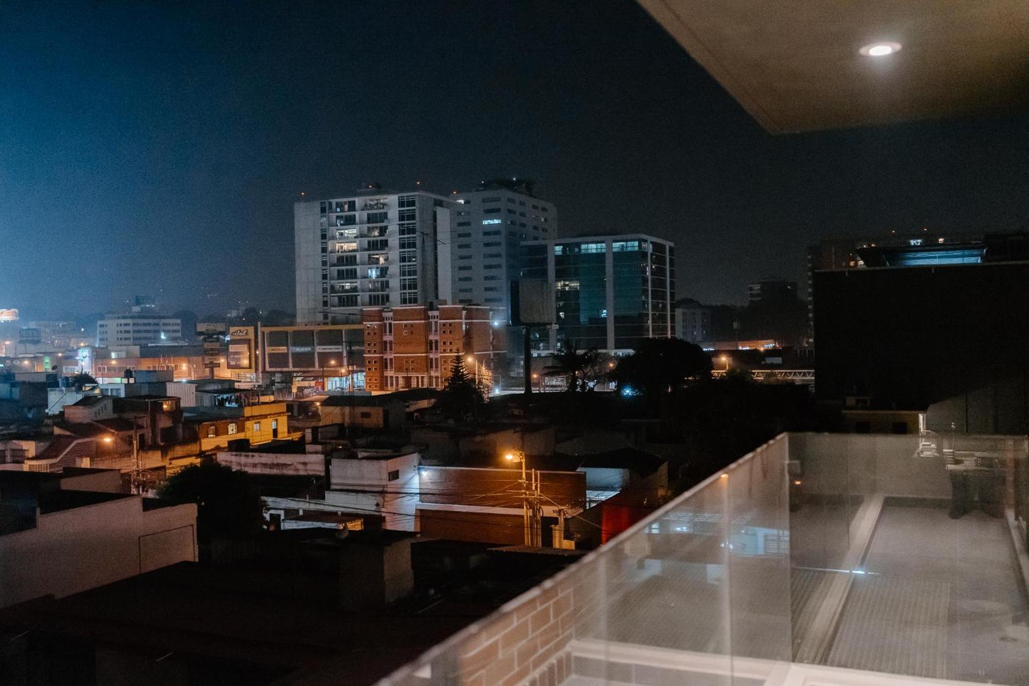 Apartamento Exclusivo Ciudad De Guatemala Zona 10 المظهر الخارجي الصورة